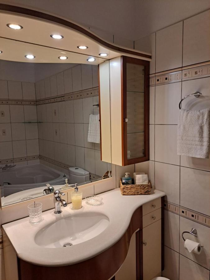 Apartament Elena House Janina Zewnętrze zdjęcie